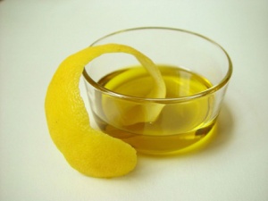 Lemon-Oil[1]